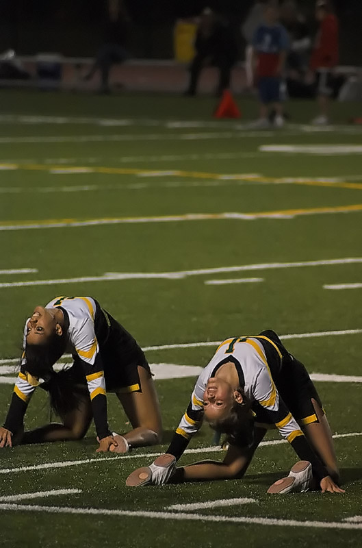 Cheerleaders 2.jpg
